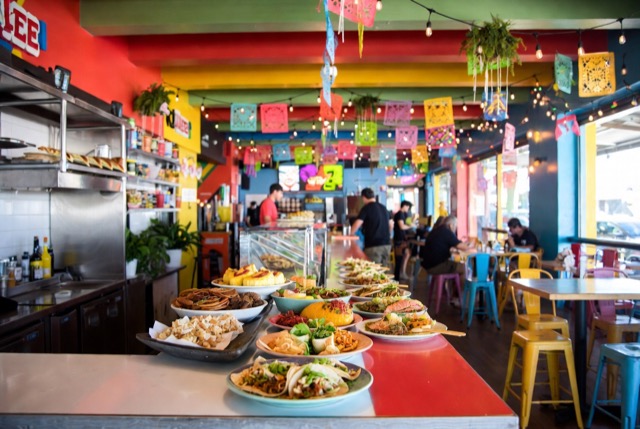 Street Bar